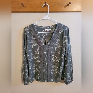 Floral V neck Blouse With Lace Trim